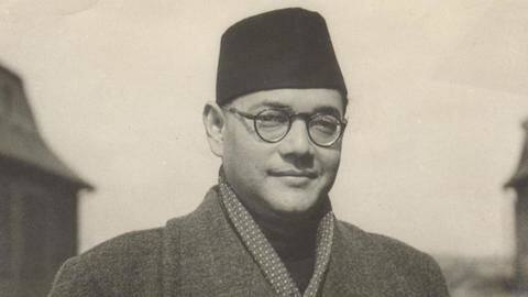 ममता ने उठाया नेताजी की मौत पर रहस्य का मुद्दा, क्या कहते हैं सबूत और जांचें? ममता ने उठाया नेताजी की मौत पर रहस्य का मुद्दा, क्या कहते हैं सबूत और जांचें?