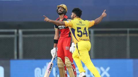 RCB बनाम CSK: छह विकेट से जीता चेन्नई, मैच में बने ये रिकॉर्ड्स RCB बनाम CSK: छह विकेट से जीता चेन्नई, मैच में बने ये रिकॉर्ड्स