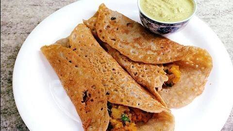 नवरात्रि का स्पेशल जायका: इस बार बनाएं कुट्टू का डोसा, घर पर ऐसे करें तैयार नवरात्रि का स्पेशल जायका: इस बार बनाएं कुट्टू का डोसा, घर पर ऐसे करें तैयार