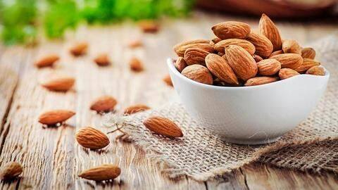 इन लोगों के लिए नुकसानदायक हो सकता है बादाम का सेवन, जानिए वजह इन लोगों के लिए नुकसानदायक हो सकता है बादाम का सेवन, जानिए वजह