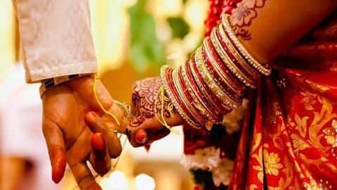 बिहार के लिए पैदल निकले युवक को रास्ते में हुई मोहब्बत, जीवनसंगिनी के साथ पहुंचा घर बिहार के लिए पैदल निकले युवक को रास्ते में हुई मोहब्बत, जीवनसंगिनी के साथ पहुंचा घर