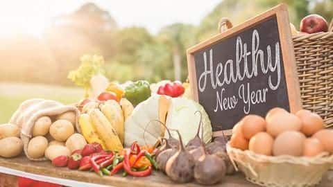 नया साल: फिट रहने के लिए अपने जीवन में इन स्वस्थ आदतों को जरूर करें शामिल नया साल: फिट रहने के लिए अपने जीवन में इन स्वस्थ आदतों को जरूर करें शामिल