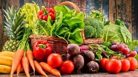 सर्दियों में डाइट में जरूर शामिल करें ये सस्ती और स्वास्थ्यवर्धक सब्जियां सर्दियों में डाइट में जरूर शामिल करें ये सस्ती और स्वास्थ्यवर्धक सब्जियां