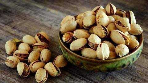 स्वास्थ्य के लिए बहुत फायदेमंद है पिस्ता, इन शारीरिक समस्याओं से दिला सकता है छुटकारा स्वास्थ्य के लिए बहुत फायदेमंद है पिस्ता, इन शारीरिक समस्याओं से दिला सकता है छुटकारा