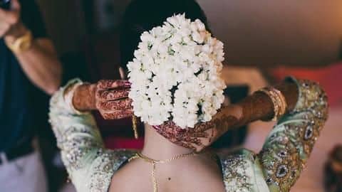 शादी से पहले लड़कियां भूल से भी न करें हेयर स्टाइलिंग से जुड़ी ये गलतियां शादी से पहले लड़कियां भूल से भी न करें हेयर स्टाइलिंग से जुड़ी ये गलतियां