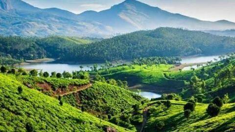 केरल घूमने का प्लान है तो इन जगहों पर जरूर जाएं केरल घूमने का प्लान है तो इन जगहों पर जरूर जाएं