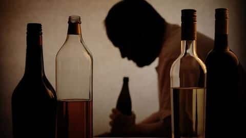 पंजाब: जहरीली शराब पीने से अब तक 64 लोगों की मौत, 10 गिरफ्तार पंजाब: जहरीली शराब पीने से अब तक 64 लोगों की मौत, 10 गिरफ्तार