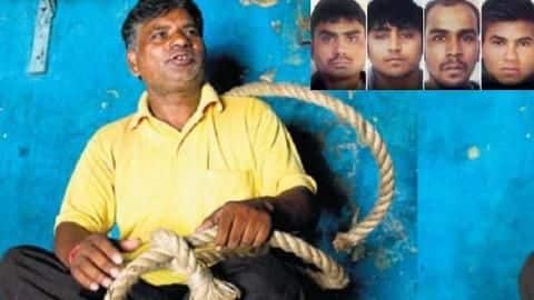 निर्भया कांड: दोषियों की फांसी का जल्लाद पवन को है बेसब्री से इंतजार, मिलेंगे इतने पैसे निर्भया कांड: दोषियों की फांसी का जल्लाद पवन को है बेसब्री से इंतजार, मिलेंगे इतने पैसे