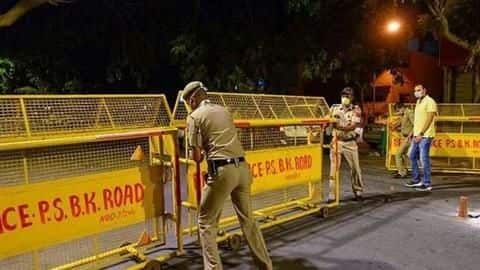 अहमदाबाद के बाद अब गुजरात और मध्य प्रदेश के आठ शहरों में लगेगा रात्रिकालीन कर्फ्यू अहमदाबाद के बाद अब गुजरात और मध्य प्रदेश के आठ शहरों में लगेगा रात्रिकालीन कर्फ्यू