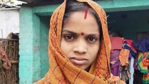 छह महिने बाद पुलिस के सामने आ खड़ी हुई सोनिया छह महिने बाद पुलिस के सामने आ खड़ी हुई सोनिया