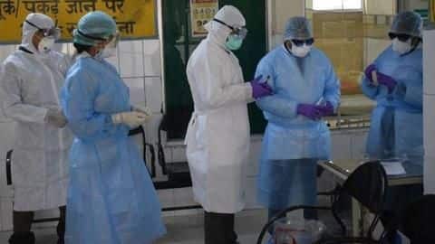 कोरोना वायरस: आइसोलेशन वार्ड में तैनात डॉक्टर दंपति ने दिया इस्तीफा, मिली कार्रवाई की चेतावनी कोरोना वायरस: आइसोलेशन वार्ड में तैनात डॉक्टर दंपति ने दिया इस्तीफा, मिली कार्रवाई की चेतावनी
