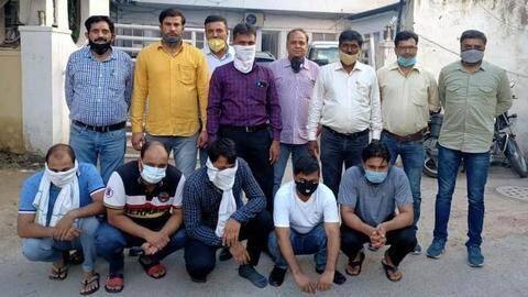 फिल्म 'स्पेशल 26' की तर्ज पर ED और ACB अधिकारी बनकर ठगता था गिरोह, पांच गिरफ्तार फिल्म 'स्पेशल 26' की तर्ज पर ED और ACB अधिकारी बनकर ठगता था गिरोह, पांच गिरफ्तार