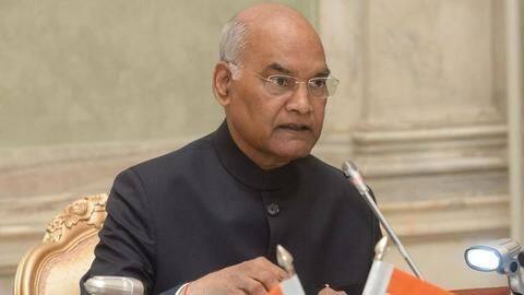 पूरा वेतन नहीं लेंगे राष्ट्रपति कोविंद, 10 करोड़ की नई कार खरीदने का प्रस्ताव भी स्थगित पूरा वेतन नहीं लेंगे राष्ट्रपति कोविंद, 10 करोड़ की नई कार खरीदने का प्रस्ताव भी स्थगित