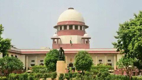सुप्रीम कोर्ट ने लगाई सेंट्रल विस्टा परियोजना में निर्माण पर रोक, शिलान्यास समारोह की दी अनुमति सुप्रीम कोर्ट ने लगाई सेंट्रल विस्टा परियोजना में निर्माण पर रोक, शिलान्यास समारोह की दी अनुमति