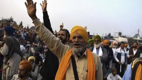 कृषि कानूनों के खिलाफ सुप्रीम कोर्ट पहुंचे किसान, रद्द करने की मांग कृषि कानूनों के खिलाफ सुप्रीम कोर्ट पहुंचे किसान, रद्द करने की मांग