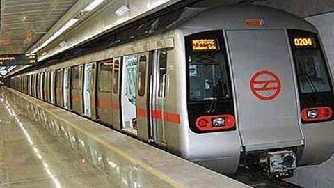 NCR से दिल्ली तक चलने वाली मेट्रो को अगले आदेश तक निलंबित किया गया NCR से दिल्ली तक चलने वाली मेट्रो को अगले आदेश तक निलंबित किया गया