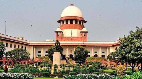 बॉम्बे हाई कोर्ट के "जबरन छूना यौन हमला नहीं" वाले फैसले पर सुप्रीम कोर्ट की रोक बॉम्बे हाई कोर्ट के "जबरन छूना यौन हमला नहीं" वाले फैसले पर सुप्रीम कोर्ट की रोक