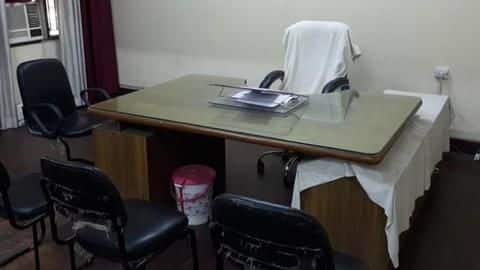 राजस्थान में कार्यालय समय में गायब मिलने वाले कर्मचारियों का कटेगा वेतन राजस्थान में कार्यालय समय में गायब मिलने वाले कर्मचारियों का कटेगा वेतन