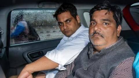 दिल्ली हिंसा: हत्या के आरोपी ताहिर हुसैन के भाई को भी पुलिस ने हिरासत में लिया दिल्ली हिंसा: हत्या के आरोपी ताहिर हुसैन के भाई को भी पुलिस ने हिरासत में लिया