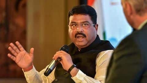 केंद्रीय मंत्री धर्मेंद्र प्रधान मिले कोरोना वायरस संक्रमित, अस्पताल में भर्ती केंद्रीय मंत्री धर्मेंद्र प्रधान मिले कोरोना वायरस संक्रमित, अस्पताल में भर्ती