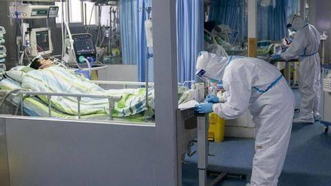 मुंबई में बढ़ती कोरोना संक्रमितों की संख्या के चलते 99 प्रतिशत ICU बेड भरे मुंबई में बढ़ती कोरोना संक्रमितों की संख्या के चलते 99 प्रतिशत ICU बेड भरे