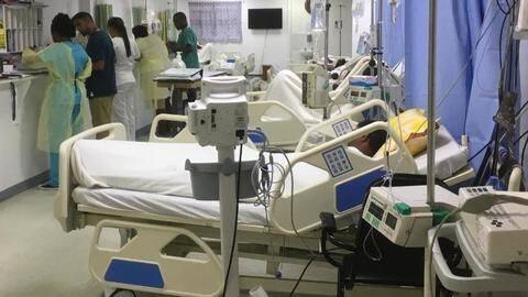 मुंबई में तेजी से बढ़ता कोरोना संक्रमण; 99 प्रतिशत ICU और 94 प्रतिशत वेंटीलेटर हुए फुल मुंबई में तेजी से बढ़ता कोरोना संक्रमण; 99 प्रतिशत ICU और 94 प्रतिशत वेंटीलेटर हुए फुल