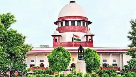 सुप्रीम कोर्ट ने 39 साल पहले हुई वारदात में अब 55 वर्षीय दोषी को माना नाबालिग सुप्रीम कोर्ट ने 39 साल पहले हुई वारदात में अब 55 वर्षीय दोषी को माना नाबालिग