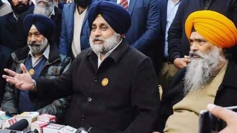 पंजाब: सुखबीर बादल की गाड़ी पर हमला, कथित फायरिंग में तीन कार्यकर्ता घायल पंजाब: सुखबीर बादल की गाड़ी पर हमला, कथित फायरिंग में तीन कार्यकर्ता घायल