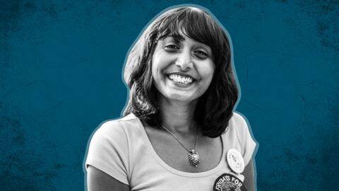 टूलकिट मामला: पर्यावरण कार्यकर्ता दिशा रवि को मिली जमानत टूलकिट मामला: पर्यावरण कार्यकर्ता दिशा रवि को मिली जमानत