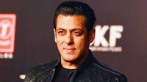आयुष शर्मा की फिल्म में सिख पुलिस ऑफिसर बनेंगे सलमान खान आयुष शर्मा की फिल्म में सिख पुलिस ऑफिसर बनेंगे सलमान खान