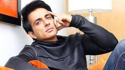 सोनू सूद बने पंजाब के स्टेट आइकॉन, इलेक्शन कमीशन ने किया ऐलान सोनू सूद बने पंजाब के स्टेट आइकॉन, इलेक्शन कमीशन ने किया ऐलान