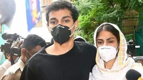 सुशांत मामला: तीन दिन में रिया से हुई 26 घंटे पूछताछ, CBI आज भी करेगी सवाल सुशांत मामला: तीन दिन में रिया से हुई 26 घंटे पूछताछ, CBI आज भी करेगी सवाल