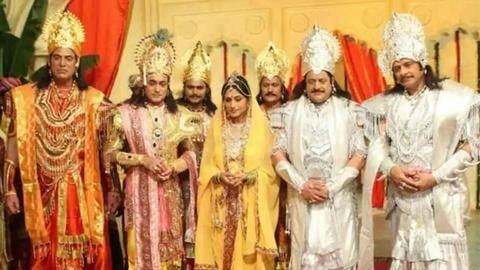 द्रौपदी के चीरहरण सीन के लिए हुई थी खास तैयारी, जानिए 'महाभारत' के दिलचस्प किस्से द्रौपदी के चीरहरण सीन के लिए हुई थी खास तैयारी, जानिए 'महाभारत' के दिलचस्प किस्से