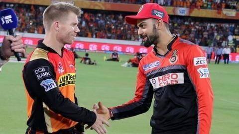 IPL 2020: टॉम मूडी ने चुनी अपनी बेस्ट प्लेइंग इलेवन, कोहली-वॉर्नर बाहर IPL 2020: टॉम मूडी ने चुनी अपनी बेस्ट प्लेइंग इलेवन, कोहली-वॉर्नर बाहर