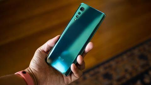 स्मार्टफोन्स नहीं बनाएगी LG, बंद करेगी अपना मोबाइल बिजनेस- रिपोर्ट स्मार्टफोन्स नहीं बनाएगी LG, बंद करेगी अपना मोबाइल बिजनेस- रिपोर्ट