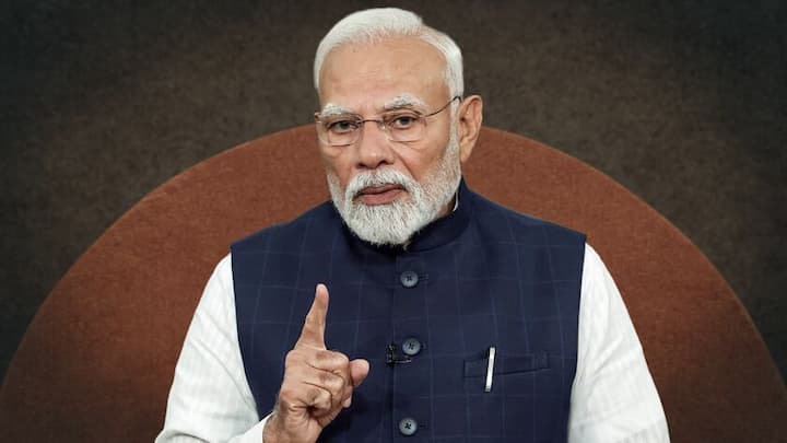 प्रधानमंत्री मोदी ने GDP बढ़ोतरी पर खुशी जताई, राहुल गांधी पर 'झूठ की गूंज' का कटाक्ष