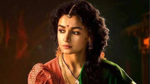 फिल्म 'RRR' से आलिया भट्ट का लुक जारी, सीता के किरदार में आएंगी नजर फिल्म 'RRR' से आलिया भट्ट का लुक जारी, सीता के किरदार में आएंगी नजर