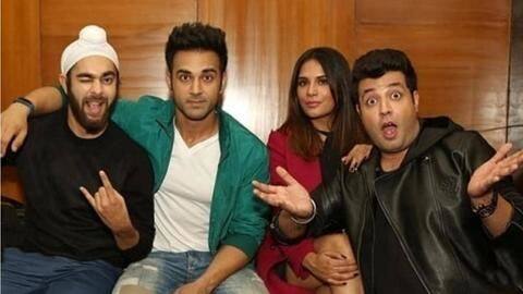 जल्द शुरू होगी 'फुकरे 3' की शूटिंग, पुलकित सम्राट ने साझा की मुहूर्त पूजा की तस्वीर जल्द शुरू होगी 'फुकरे 3' की शूटिंग, पुलकित सम्राट ने साझा की मुहूर्त पूजा की तस्वीर