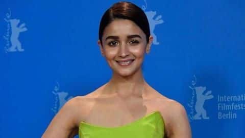 संजय लीला भंसाली की वेब सीरीज 'हीरा मंडी' से डिजिटल डेब्यू कर सकती हैं आलिया भट्ट संजय लीला भंसाली की वेब सीरीज 'हीरा मंडी' से डिजिटल डेब्यू कर सकती हैं आलिया भट्ट