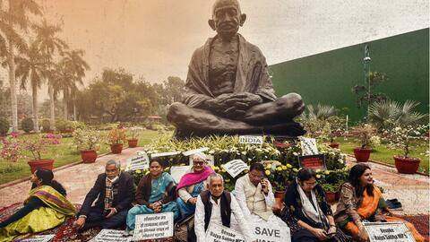 UPA सरकार के मुकाबले मोदी राज में निलंबित हुए दोगुने से ज्यादा सांसद UPA सरकार के मुकाबले मोदी राज में निलंबित हुए दोगुने से ज्यादा सांसद