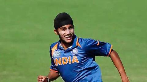 अमेरिका में खेलेगा भारत के लिए अंडर-19 विश्व कप जीत चुका एक और खिलाड़ी अमेरिका में खेलेगा भारत के लिए अंडर-19 विश्व कप जीत चुका एक और खिलाड़ी