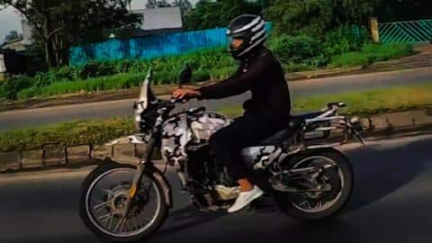 लीक तस्वीरों में दिखी येज्दी की एडवेंचर बाइक, सामने आई ये जानकारी लीक तस्वीरों में दिखी येज्दी की एडवेंचर बाइक, सामने आई ये जानकारी