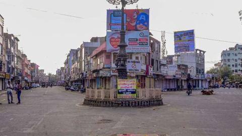 उत्तर प्रदेश: इलाहाबाद हाई कोर्ट ने दिए पांच जिलों में पूर्ण लॉकडाउन लगाने के आदेश उत्तर प्रदेश: इलाहाबाद हाई कोर्ट ने दिए पांच जिलों में पूर्ण लॉकडाउन लगाने के आदेश