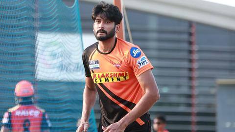 IPL 2022 नीलामी: दिल्ली ने खलील अहमद को 5.25 और साकरिया को 4.20 करोड़ में खरीदा IPL 2022 नीलामी: दिल्ली ने खलील अहमद को 5.25 और साकरिया को 4.20 करोड़ में खरीदा