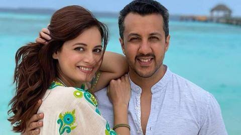 मां बनने वाली हैं दीया मिर्जा, शादी के डेढ़ महीने बाद दी खुशखबरी मां बनने वाली हैं दीया मिर्जा, शादी के डेढ़ महीने बाद दी खुशखबरी