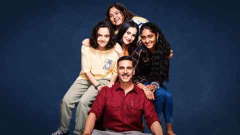 'रक्षाबंधन' में अक्षय की बहनों की भूमिका निभाएंगी सादिया, दीपिका, स्मृति श्रीकांत व सहेजमीन 'रक्षाबंधन' में अक्षय की बहनों की भूमिका निभाएंगी सादिया, दीपिका, स्मृति श्रीकांत व सहेजमीन