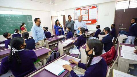 दिल्ली: 1,027 स्कूलों में केवल 203 में ही प्रधानाचार्य, NCPCR ने राज्य सरकार से मांगा जवाब दिल्ली: 1,027 स्कूलों में केवल 203 में ही प्रधानाचार्य, NCPCR ने राज्य सरकार से मांगा जवाब