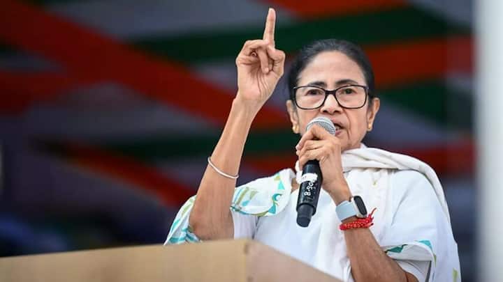 ममता बनर्जी मुख्यमंत्री पद से नहीं देंगी इस्तीफा; कैसे बनेगी नई सरकार? क्या कहता है कानून?