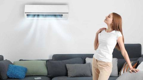 घंटों AC में रहने से रूखी होती है त्वचा, बचाव के लिए अपनाएं ये घरेलू नुस्खे घंटों AC में रहने से रूखी होती है त्वचा, बचाव के लिए अपनाएं ये घरेलू नुस्खे