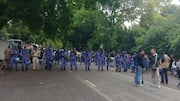 दिल्ली पुलिस प्रदर्शनकारी छात्रों के परिवार-रिश्तेदारों के पहुंच रही घर, हर 5-10 किलोमीटर पर चेक-पोस्ट